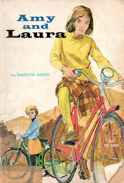 AMY & LAURA - Classic Scholastic Book