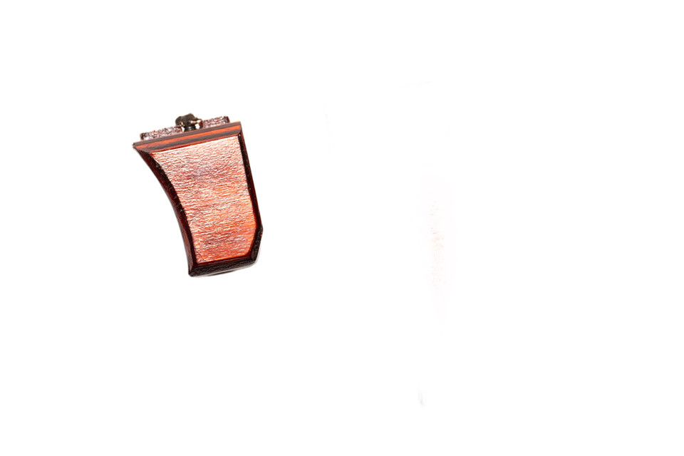 Selector Cut Laminate Wood Pistol Grip