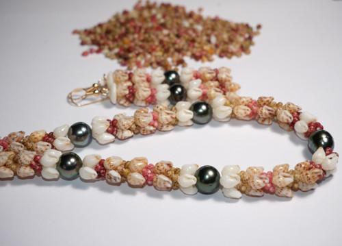 20″ Niʻihau shell lei & earring set in four-strand Kipona style featuring Momi and Kahelelani shells accented with lustrous baroque Tahitian pearls