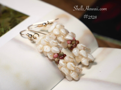 1½″ Four-Strand Kipona Style Niʻihau Shell Earrings #2528 1½″ Four-Strand Kipona Style Niʻihau Shell Earrings #2528