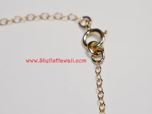 18" Hawaiian pineapple pendant made of pearl white Momi, Laiki shells & Tahitian pearl pendant/necklace. Niihau shell jewelry #171 18" Hawaiian pineapple pendant made of pearl white Momi, Laiki shells & Tahitian pearl pendant/necklace. Niihau shell jewelry #171