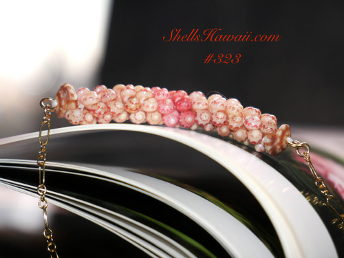 18 1/4" Kahelelani shell pendant/Niihau shell necklace