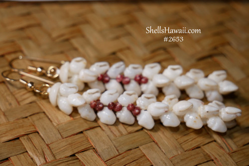 nier_2653
Niʻihau shell earrings in Kipona style made with genuine Momi shells and red burgundy Kahelelani shells