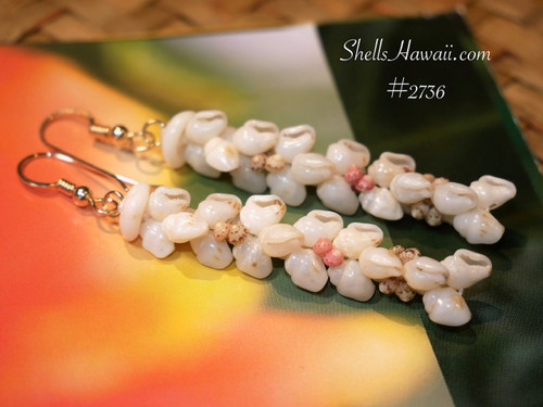 Authentic Niʻihau shell Kipona earrings featuring Keʻokeʻo Momi shells with soft blue undertone and green ʻŌmaʻomaʻo Kahelelani shell accents Hawaiian jewelry