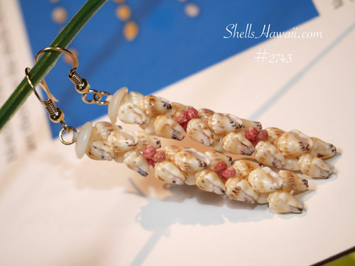 nier_2743
traditional kipona niihau shell earrings with yellow lenalena momi shells and pink flower kahelelani accents hawaiian shell jewelry (貝殻ピアス)