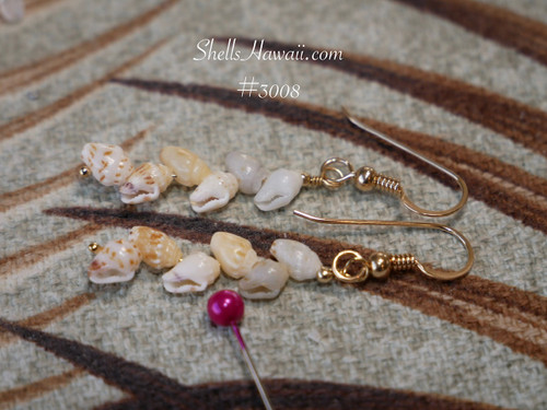 nier_3008
natural tone Niʻihau shell earrings momi shell drop earrings brown spotted light yellow blue pearl white Hawaiian jewelry