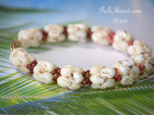 Niʻihau Shell Bracelets – Handcrafted Hawaiian Jewelry in Pikake