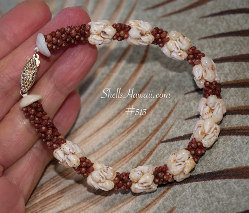 Niʻihau Shell Bracelets – Handcrafted Hawaiian Jewelry in Pikake
