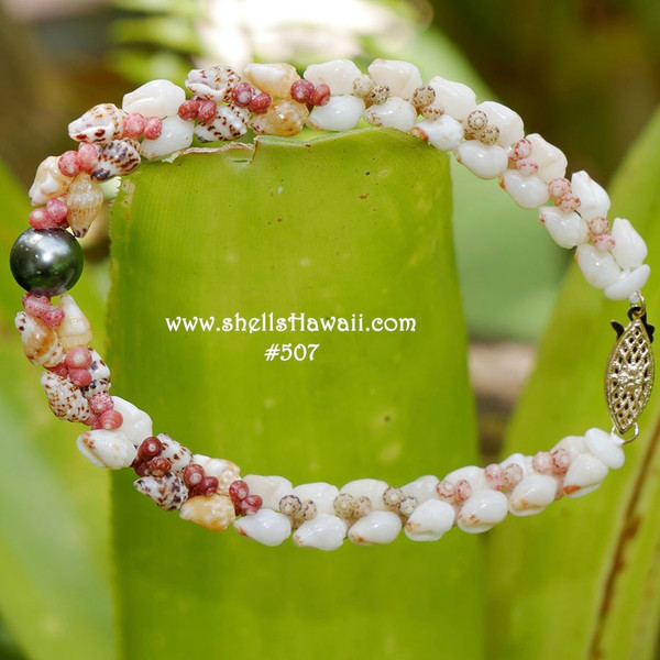 7 1/2" Momi, pink, green, burgundy, natural color Kahelelani design into heliconia style with Tahitian pearl centerpiece bracelet #507