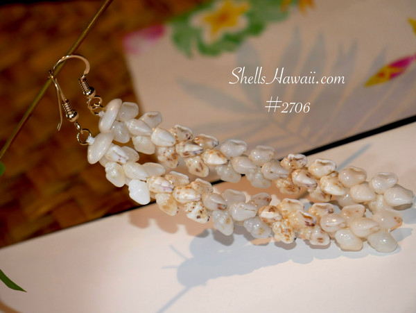 nier_2706
Niʻihau Momi shell earrings in traditional Pikake style, handcrafted Hawaiian shell jewelry