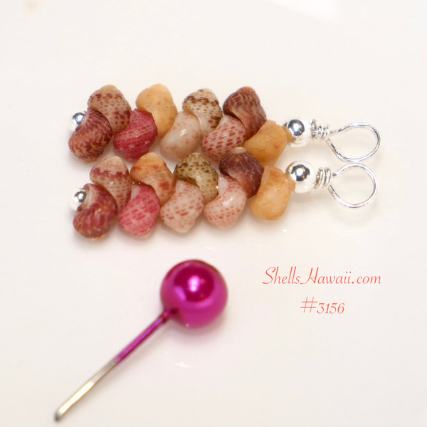 nier_3156
Close up 3/4 inch Kauai Kahelelani shell earrings with chocolate, pink, orange and earthy tones genuine Kahelelani shell jewelry – unique Mother’s Day jewelry from Hawaii