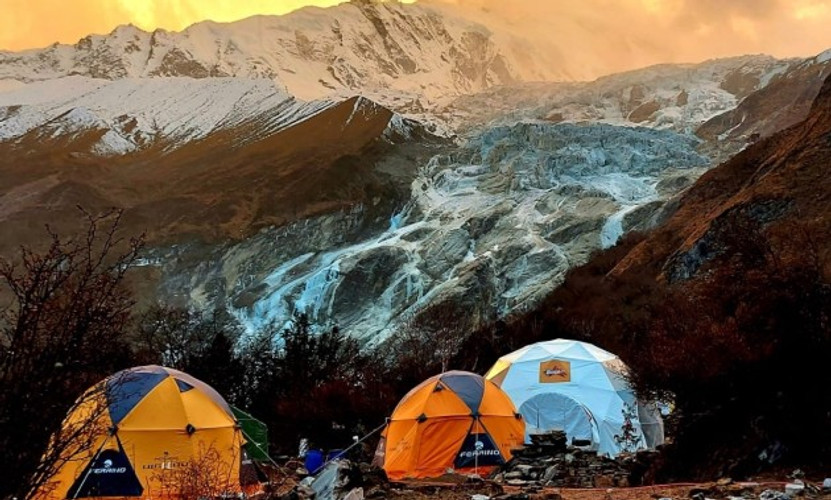 ALEX TXIKON RACCONTA LA CONQUISTA DEL MANUSLU IN INVERNALE