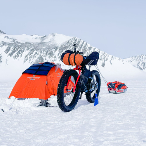  L’ultrabiker Omar Di Felice racconta l’avventura in Antartide con le due ruote