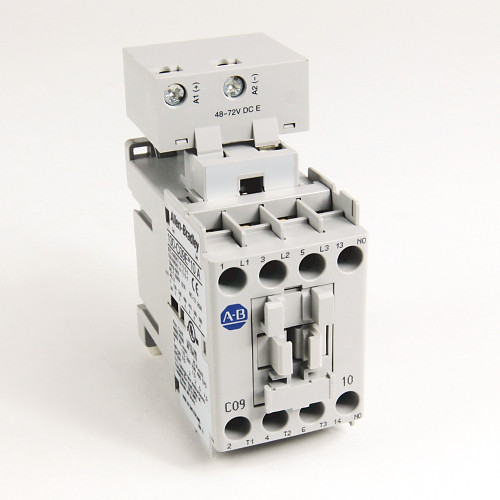Contactor IEC 100-C 9A Bobina 24 VDC Aux N.O. - 100C09EJ10