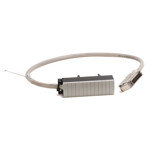 CABLE PARA MODULO IFM DE ENTRADAS ANALOGICAS - 1492ACABLE025UD