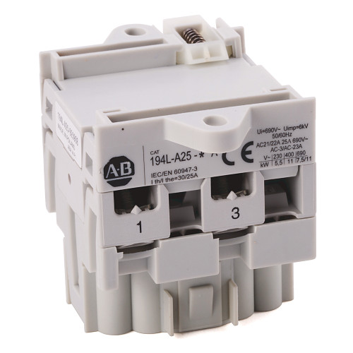 INTERRUPTOR DE CARGA Y CONTROL 25AMP 690VCA DE 3 POLOS Y DOS POSICIONES MONTAJE EN BASE O RIEL DIN - 194LA2517536N