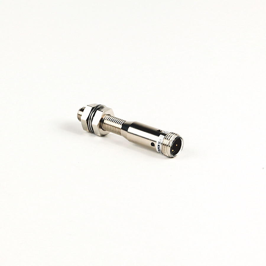 Sensor de proximidad PNP  - 872CM3CP8E2