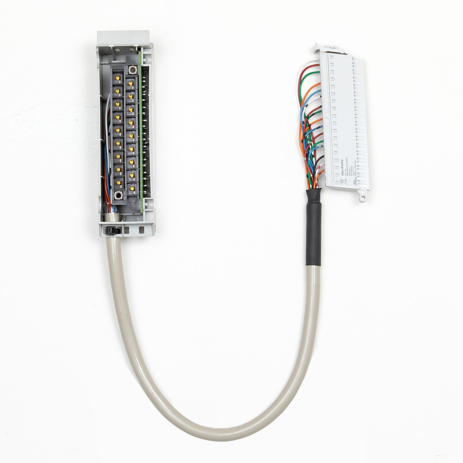 MÓDULO DE CONVERSIÓN COMPACTLOGIX SLC 500 A 5069 - 1492CM1746M03
