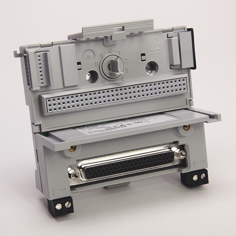 ACCESORIO BASE PARA MODULO FLE - 1794TB62DS