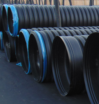 18" HDPE Doublewall Perforated Pipe