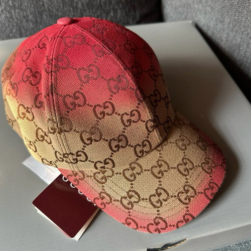 Gucci GG Canvas Baseball Cap Red & Beige Gradient