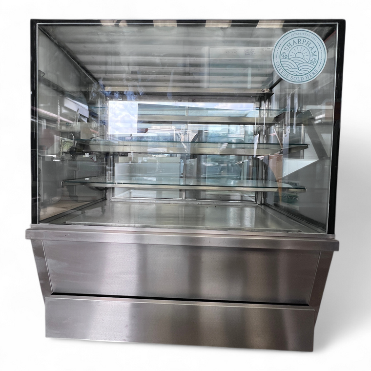 Refrigerated Patisserie Display Counter