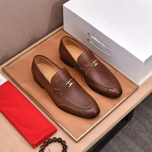 Gucci Loafers Brown Leather Horsebit Detail 3