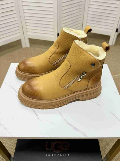 UGG Tan Leather Fur Lined Chunky Sole Zip Ankle Boots
