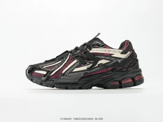 New Balance Athletic Sneakers Black Pink Mesh Lace-Up Chunky Sole