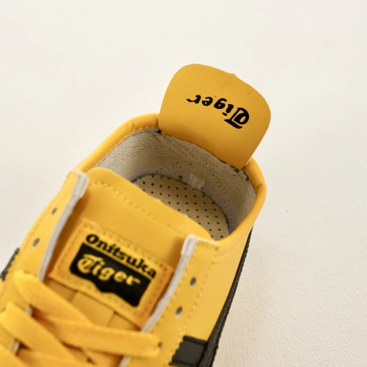 Onitsuka Tiger Yellow Sneakers Leather