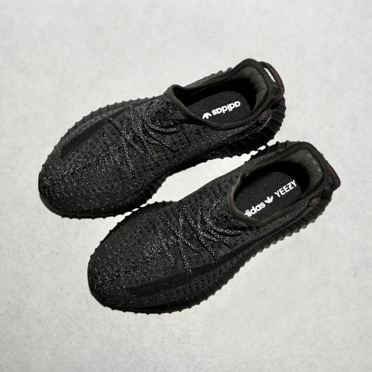 Adidas Yeezy Boost 350 V2 Black Reflective FU9007
