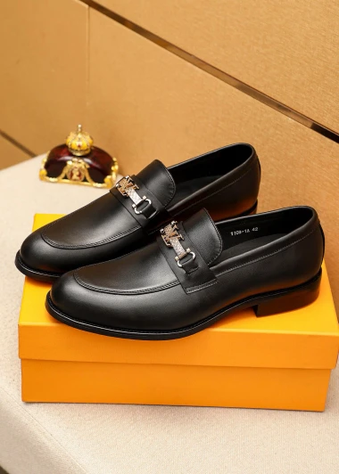Louis Vuitton Loafers Black Leather Decorative Buckle P251