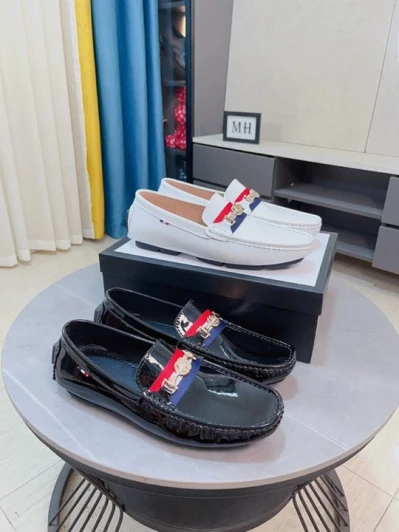 Gucci Loafers White Leather Horsebit Detail 2