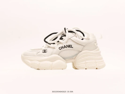 Chanel Sneakers White Leather Chunky Sole Logo Detail XX3168-147