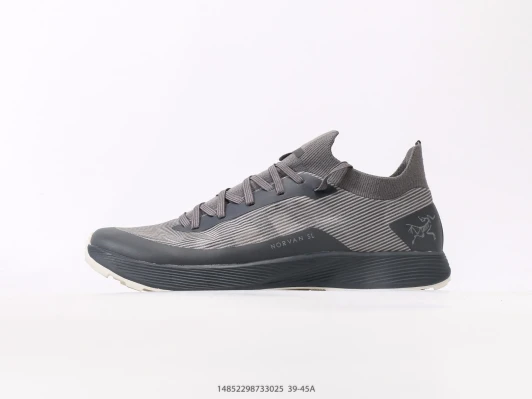 Arc'teryx Trail Running Shoes Grey Knit Lightweight DV0830-102