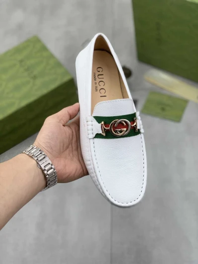 Gucci Loafers White Leather Horsebit Detail 4