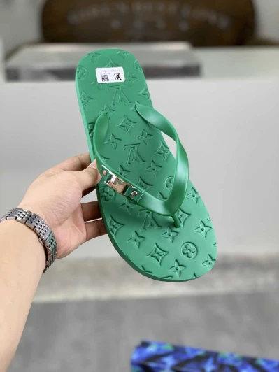 Louis Vuitton Flip Flops Green Rubber Monogram Detail 2