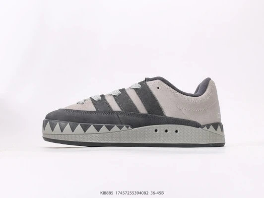 Adidas Sneakers Grey Suede Distinctive Midsole KI8885
