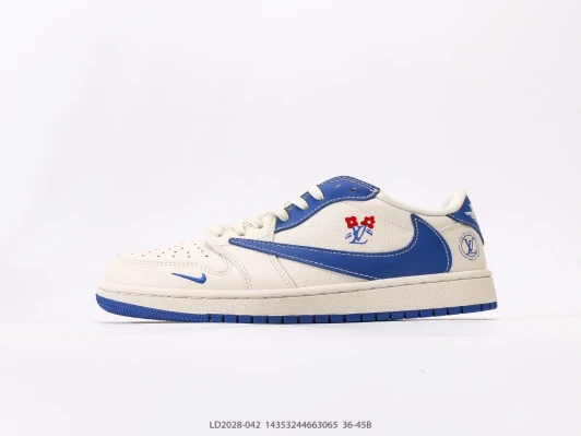 Nike Low Top Sneakers Cream Blue Flower Logo LD2028
