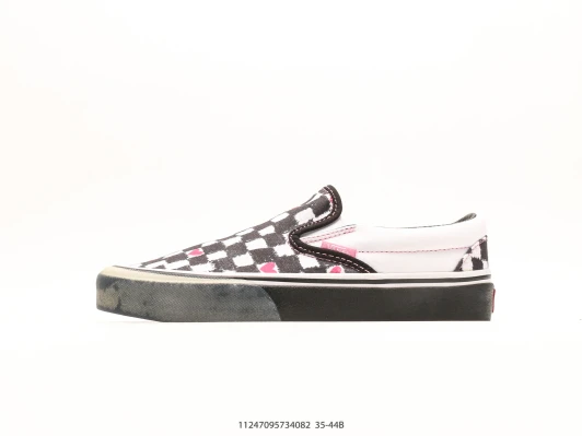 Vans Checkerboard Slip-On Pink Hearts Canvas Casual Shoes