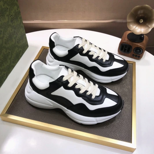 Gucci Low-Top Sneakers Black White Leather Dad Shoes