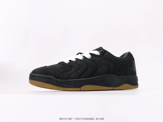 Jordan Sneakers Black Suede Gum Sole IB3731