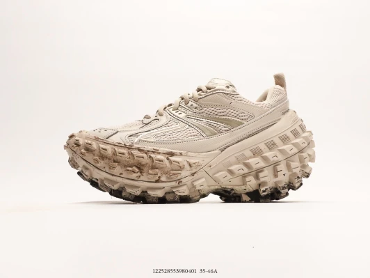 Balenciaga Sneakers Beige Mesh Rubber Chunky Sole