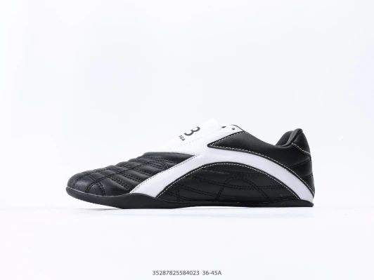 Balenciaga Sneakers Black White Quilted Leather Slip-On