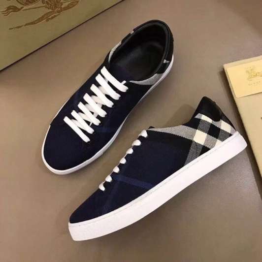 Burberry Sneakers Navy Plaid Canvas Lace-Up