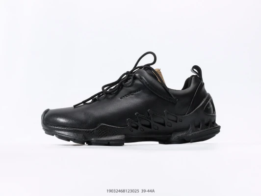 Ecco BIOM C-Trainer Black Leather Lace-Up Sneakers