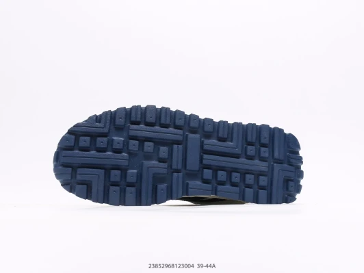 Ecco Sneakers White Blue Leather Chunky Sole Ecco Sneakers White Blue Leather Chunky Sole