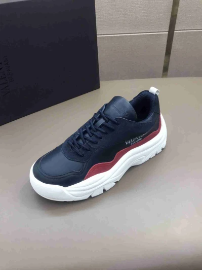 Valentino Sneakers Navy Leather Lace-Up Red Trim Valentino Sneakers Navy Leather Lace-Up Red Trim