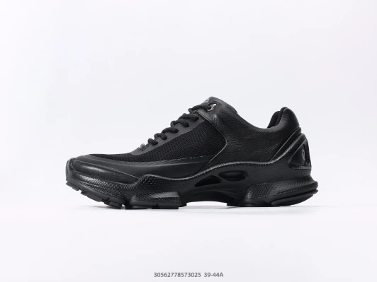ECCO Men's Black Leather Mesh Chunky Sole Sneakers AT6174-002