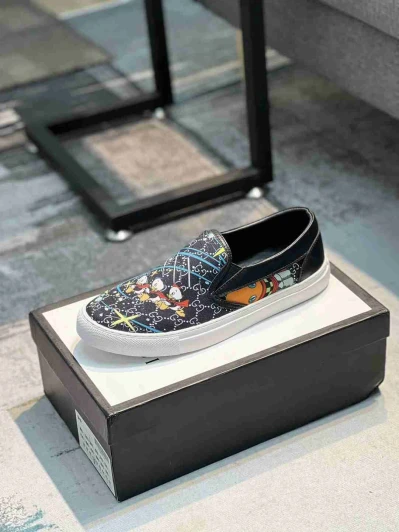 Gucci Slip-On Shoes Black Cartoon Print Canvas